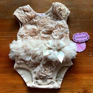 Popatu Baby Onesie Size 6-9 Months NWT